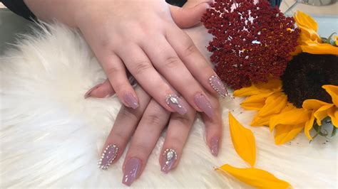 katy nails river falls wi